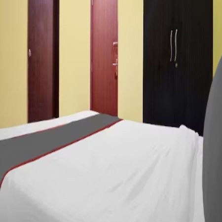 Carnival Hotel Пуне Екстер'єр фото
