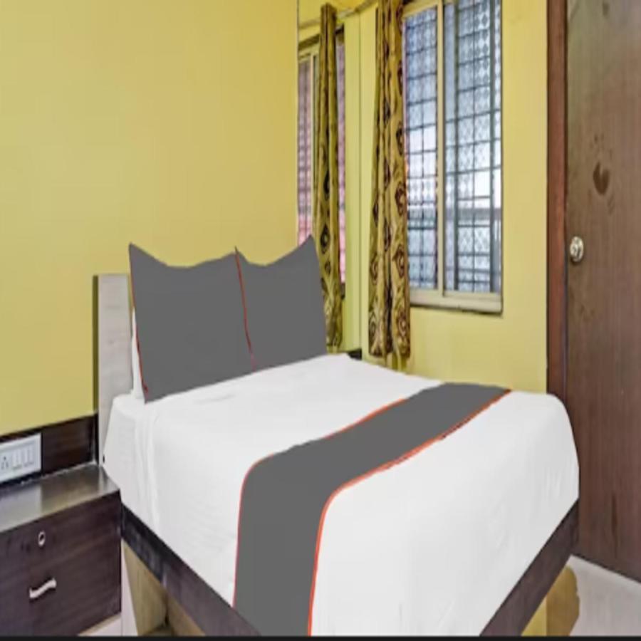 Carnival Hotel Пуне Екстер'єр фото